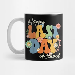 Happy Last Day Of School Summer Teachers Students Graduation T-Shirt Mug